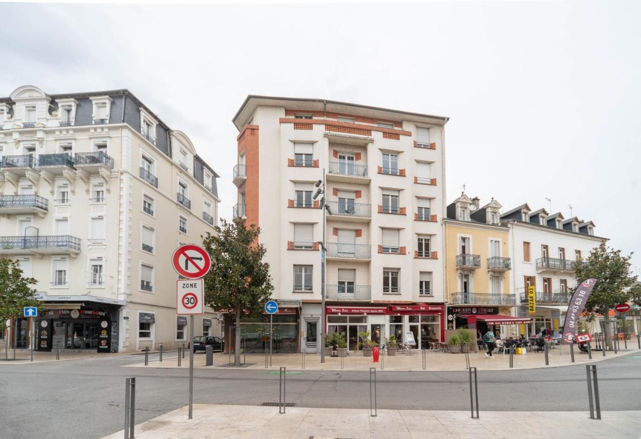 Residence Le Paris - Appartements Centre Ville Vichy Room photo