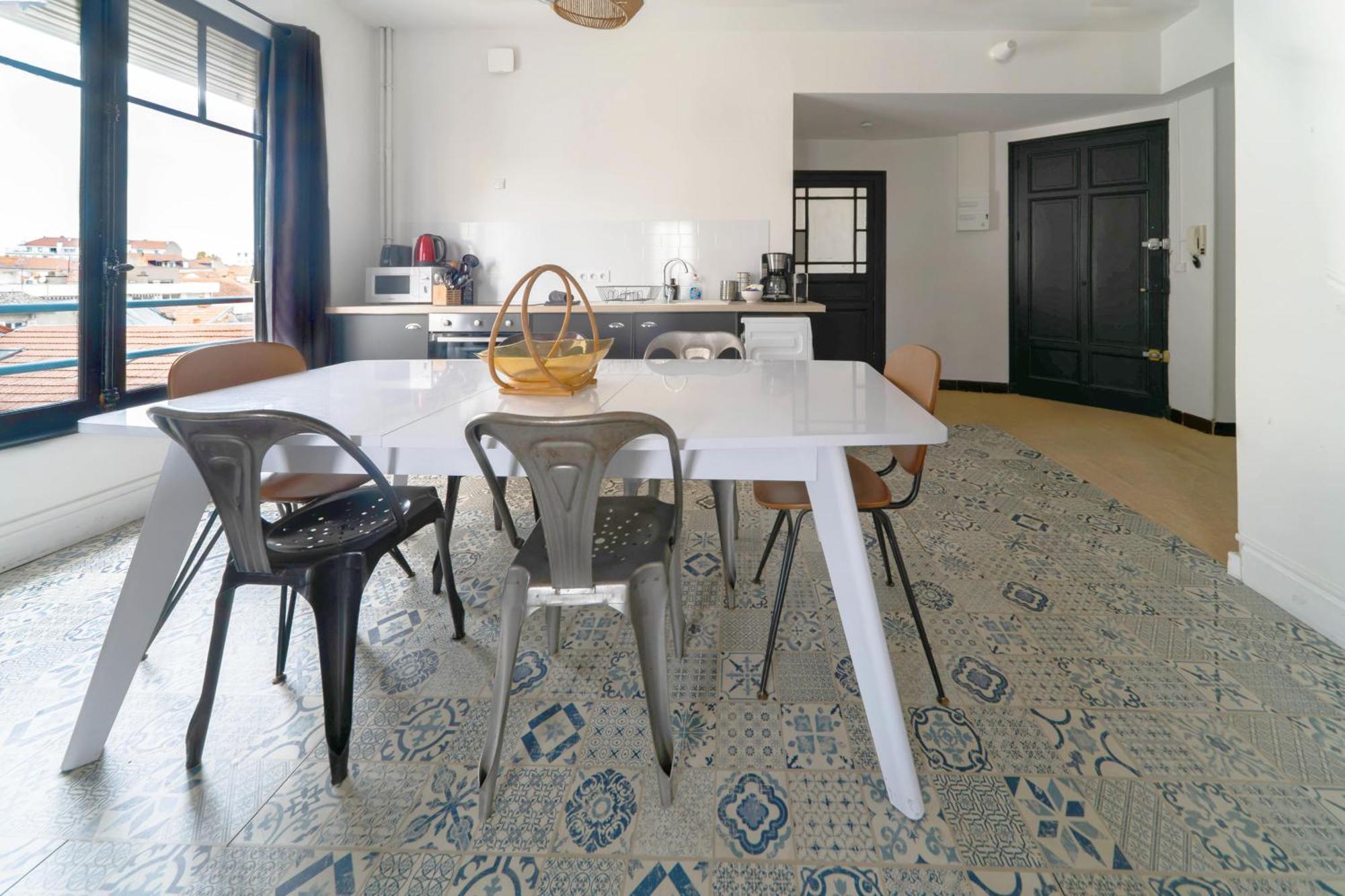 Residence Le Paris - Appartements Centre Ville Vichy Room photo